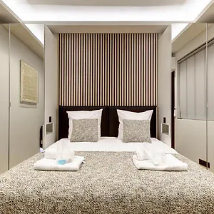 327 Le Marais - Superb In Apartment